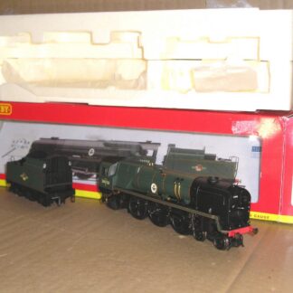 BL0388 Hornby R2709 BR(SR) Battle of Britain class 34058 Sir Frederick Pile excellent/near mint boxed.