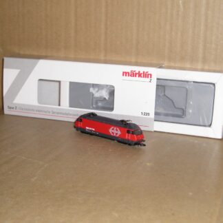 EL0367 "Z" Marklin 88468 Swiss SBB Re460 loco excellent used boxed.