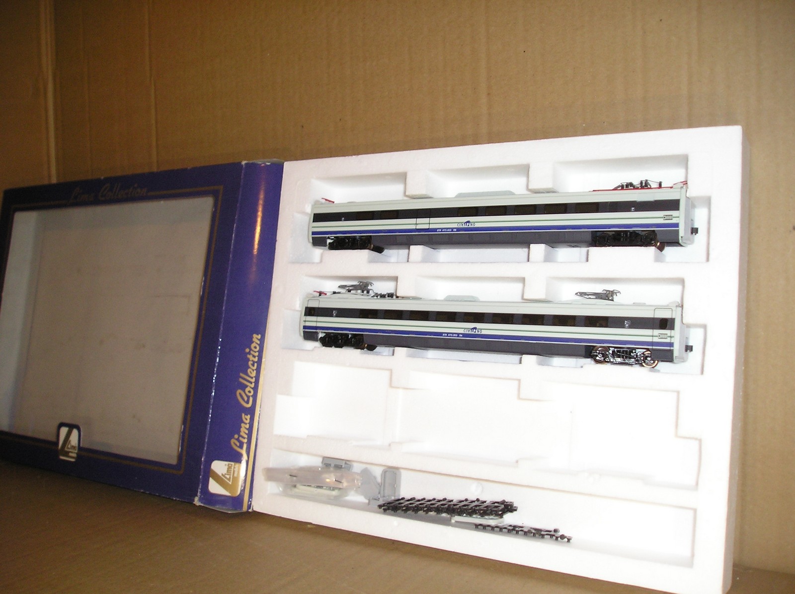 ED0132s Lima L149939-1 Swiss Italy BLS Cisalpino ETR470 extension set of 2, excellent used/unused? boxed.