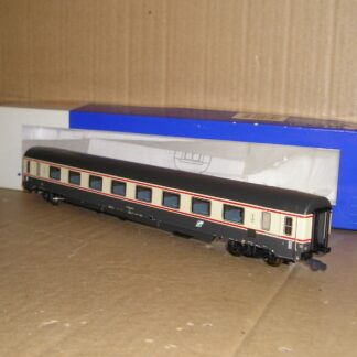 EC1180 Roco 45632 Italy FS A 1st class coach, excellent unused boxed.