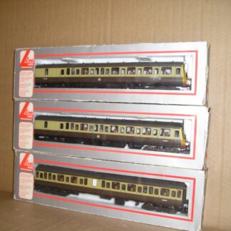 BD0178 Lima 204829/4830/4831 class 117 DMU GWR brown & cream, excellent used boxed.