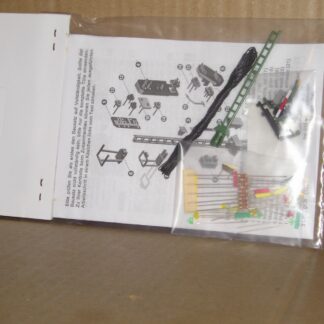 SIG0040 Volkner 016-403-9 Licht-Ausfahrsignal mit Vorsignal excellent unused new sealed in packet.