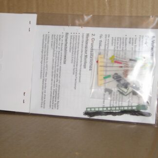 SIG0038 Volkner 015-521-8 Einfahrsignal mit Vorsignal excellent unused new sealed in packet.