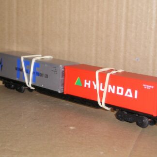 BW0069ub Hornby freightliner wagon with 2 x 30' containers, good used unboxed.