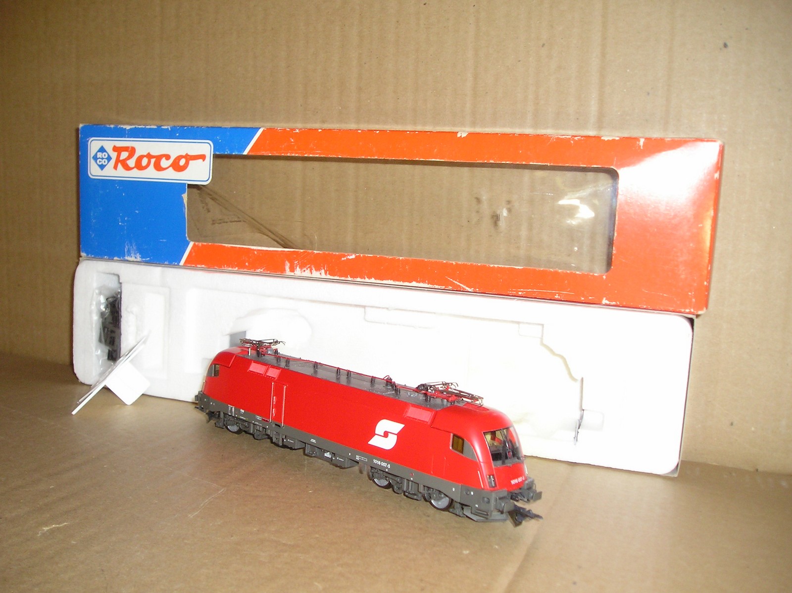 EL0344 Roco 63680 Austria OBB Rh 1016 007 excellent used/unused? boxed.