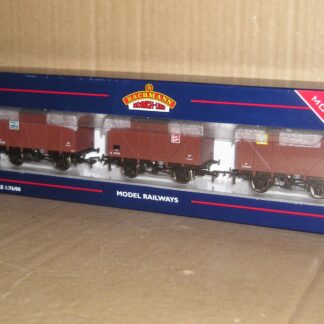 BW0387 Bachmann 38-160Z BR 12T Vent vans weathered limited edition near mint/mint boxed.