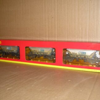 BW0381 Hornby R6223 CDA China Clay Hopper wagons x3 weathered near mint/mint boxed.