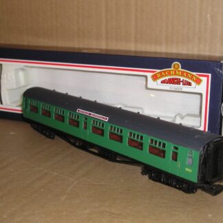 BC1079 Bachmann 34-525 63" BR(SR) Bullied Corridor Second good/excellent used boxed.