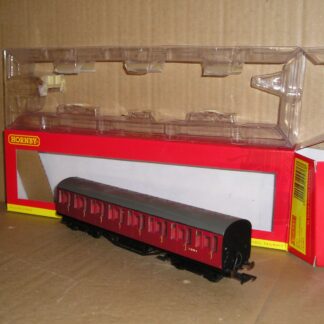 BC1065 Hornby R4576 LNER Thompson Suburban 3rd excellent/near mint used boxed.