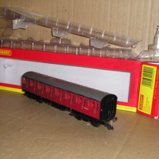 BC1061 Hornby R4520 BR Gresley Suburban 3rd excellent/near mint used boxed.