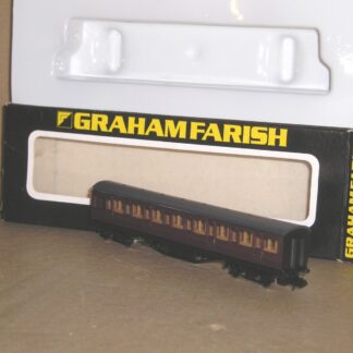 BC1052 "N" Graham Farish 0626 57' Mainline Composite LMS, good used boxed.