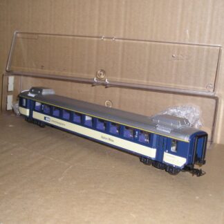 EC1118 "HO" Lima Swiss BLS Salon Bleu coach, excellent used in generic box.