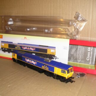 BL0346 Hornby R3902 class 66725 Sunderland, TTS fitted, excellent used/unused boxed.