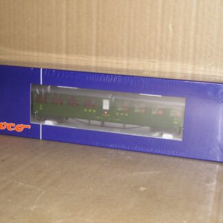 EC1105 "HO" Roco 44731 Swiss SBB Bi coach, mint sealed boxed.