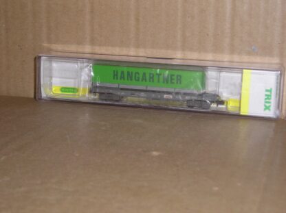 EW0669 "N" 15645-18 Swiss SBB Hupac wagon and Hangartner 40' trailers/container, excellent used/unused? boxed.