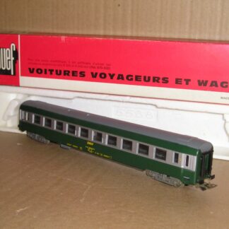 EC1085 Jouef 4692 French France SNCF B10 coach green/silver excellent used/unused? boxed