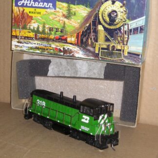 NAL0104 "HO" Athearn 3902 SW1500 Burlington Northern loco good/excellent used boxed.