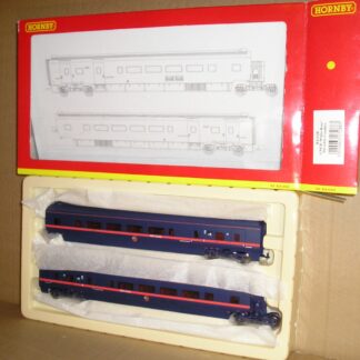 BC1011 Hornby (R2197) GNER White Rose divisible saloon coach pair excellent unused boxed.