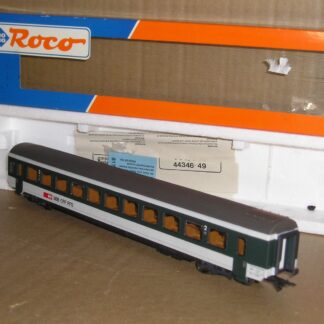 EC1045 Roco 44472 Swiss SBB EWIV 2nd class coach, excellent used wrong box.