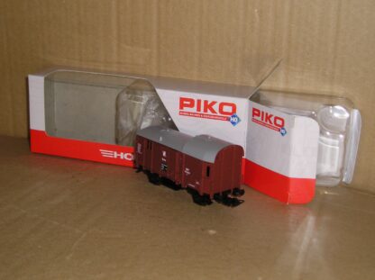 EW0662 Piko 58761 Polish PKP Guterzugbeleitwagen Ft wagon, new unused boxed.