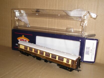 BC0979 Bachmann 39-320 Mk1 Bar Second, excellent used/unused? boxed.