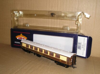 BC0975 Bachmann 39-310 Mk1 Parlour Second, excellent used/unused? boxed.