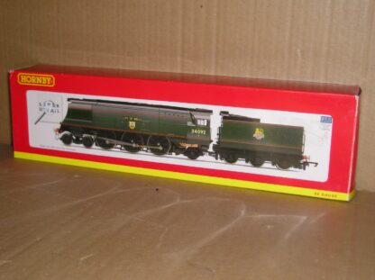 BL0318 Hornby R2542 West Country class loco 34092 City of Wells excellent used boxed.