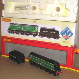 BL0316 Hornby R2685 West Country class loco 34006 Bude excellent used boxed.