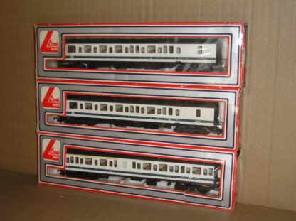 BD0165 Lima 5152/53/54 class 117 white/blue excellent used boxed.