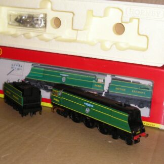 BL0218 Hornby R2220 BR(SR) BB class locomotive 34081 "92 Squadron", excellent used boxed.