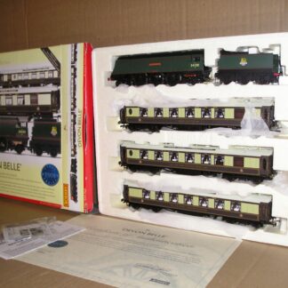BL0307s Hornby R2568 BR(SR) 34030 Devon Belle train pack excellent used boxed.