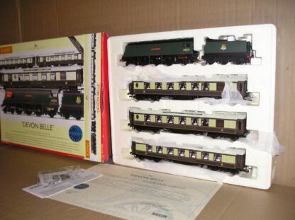 BL0307s Hornby R2568 BR(SR) 34030 Devon Belle train pack excellent used boxed.