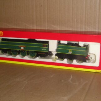 BL0296 Hornby R2692 BR(SR) Battle of Britain 34090 Sir Eustace Missenden excellent used boxed.