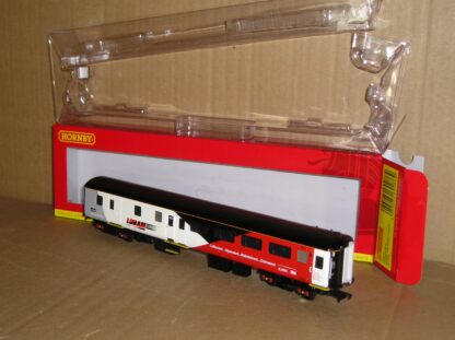 BC0958 Hornby R40144 LORAM Mk2F brake 2nd open coach 9525, mint unused boxed.