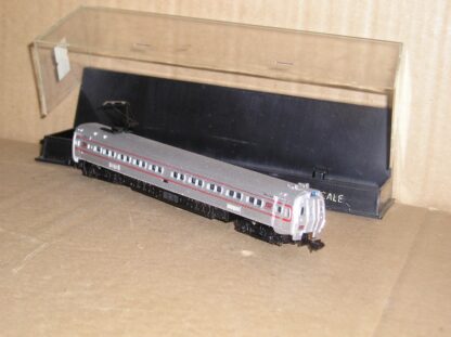 NAC0160 "N" Bachmann 4770:400 Metroliner coach, Penn Central, dummy, excellent used boxed.