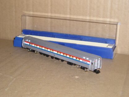 NAC0158 "N" Bachmann 53-1022-05 85' Budd passenger car Amtrak excellent used boxed.