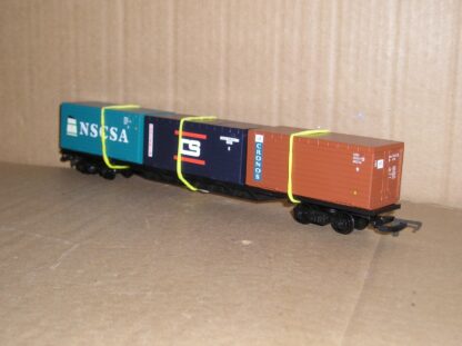 BW0307ub Hornby freightliner wagon with 3 x 20' containers, excellent used unboxed.