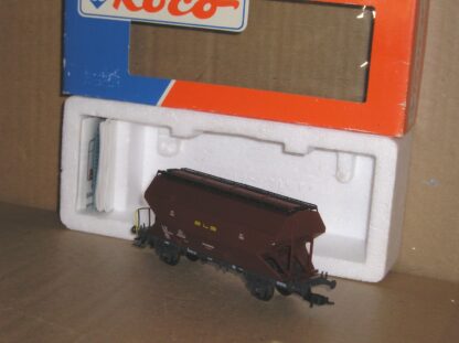 EW0628 Roco 46245 Swiss BLS Tgpps hopper wagon, excellent used boxed.