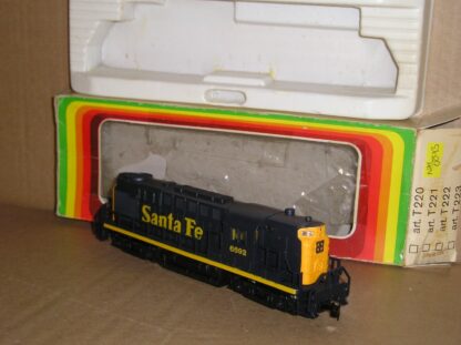 NAL0093 Mehano? Santa Fe loco #6692, excellent boxed.