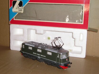 EL0315 "HO" Lima 8156Z2? Swiss SOB Re4/4 green, excellent used boxed.