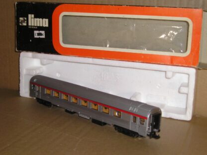 EC0966 Lima 3196? French SNCF TEE coach, near mint boxed.