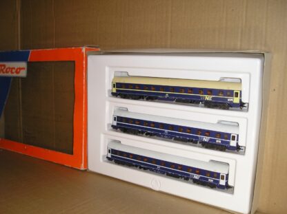 EC0963s Roco 44036 Sleeper set of 3, excellent used boxed.