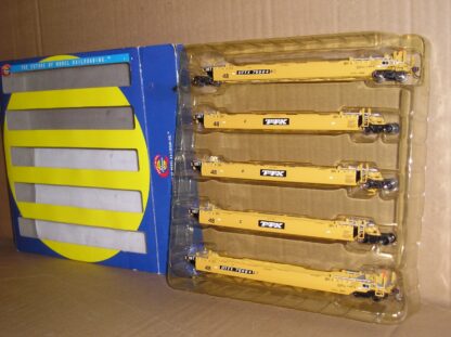 NAW0283s Athearn 91116? TTX Maxi III Well Car set of 5, looks mint unused boxed.