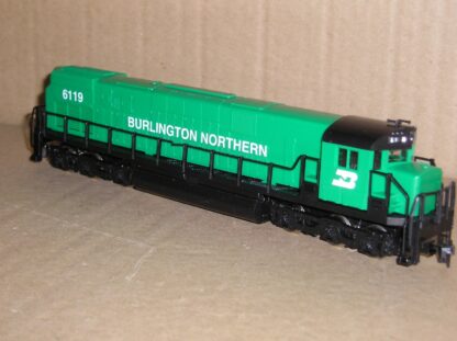 NAL0088ub Mehano BN Burlington Northern loco 6119, good/excellent unboxed.