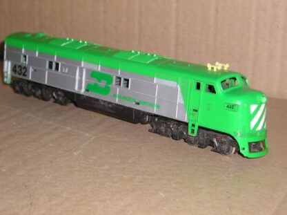 NAL0086ub Rivarossi BN Burlington Northern loco 432, good/excellent unboxed.