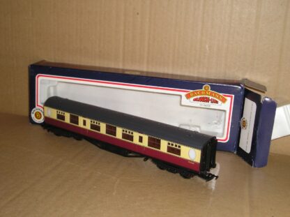 BC0828 Bachmann 34-375 BR(ER) Thompson 2nd corridor excellent used boxed.