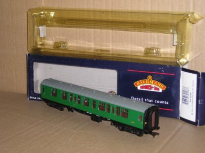 BC0640 Bachmann 39-128A BR Mk1 Composite CK excellent used boxed.