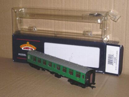 BC0549 Bachmann 39-028B BR(SR) MkI Corridor Second SK, excellent used boxed.