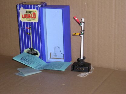 HD0364 Hornby Dublo ED2 twin arm signal electric excellent used boxed.