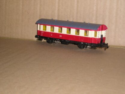 EC0371ub Unknown German DR 4 wheel coach excellent/near mint.